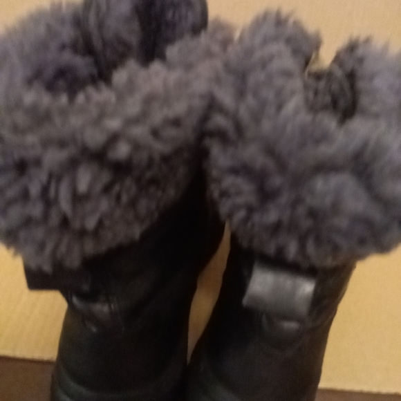 Ugg Men’s Size 9 Butte Black Leather Waterproof Vibrant Sheepskin Winter Boots # main image 5